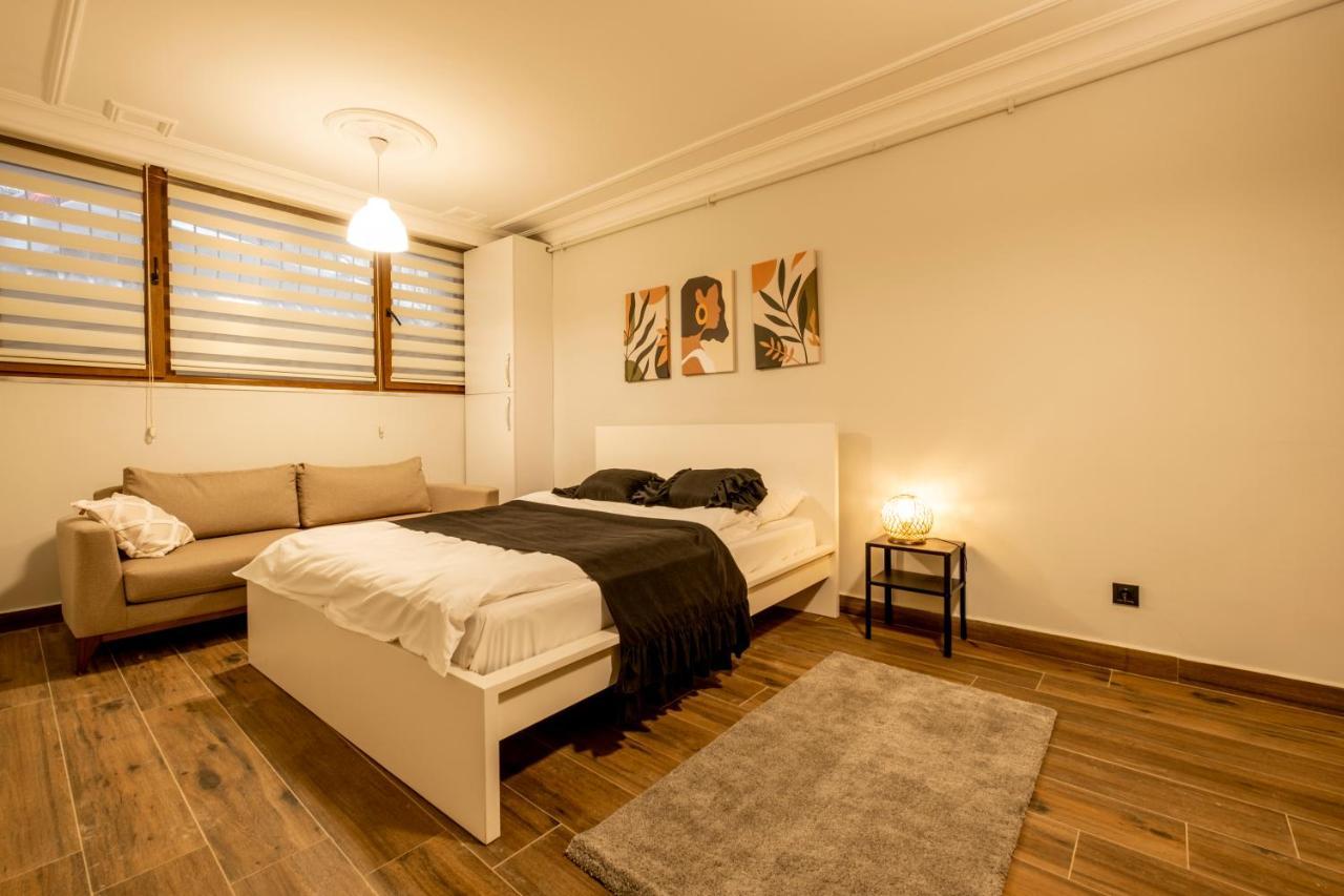Spacious And Comfy 2Br In The Heart Of Cihangir Διαμέρισμα Κωνσταντινούπολη Εξωτερικό φωτογραφία